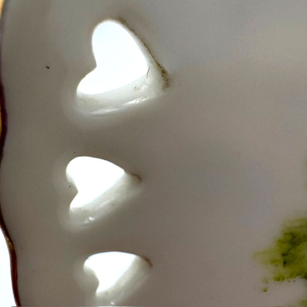 VTG Signed Hand Painted Forest Stream Reticulated Hearts Gold Tone Rim Dish 4"D - Picture 5 of 7